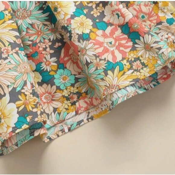 2T Floral Ruffled Cotton Little Girl Dress & Hat - Picture 4 of 6